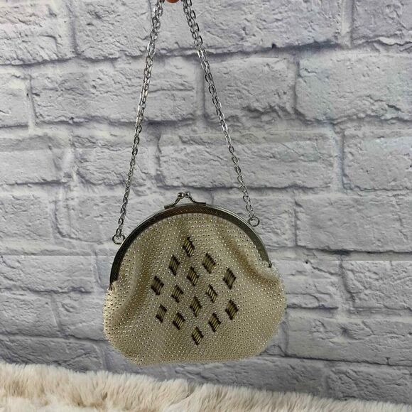 Vintage Ivory Beaded Evening‎ Bag Kiss Lock from Safram - Picture 1 of 7